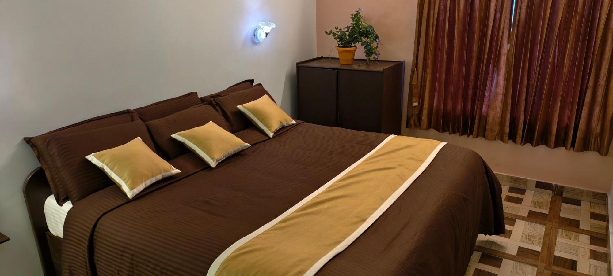 Ponmurugan Residency كوديكانال المظهر الخارجي الصورة